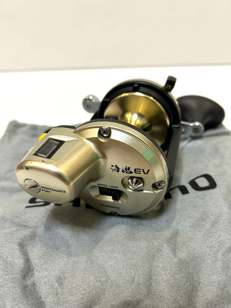 SHIMANO 海魂EV 4000T 両軸リール 専用袋付き