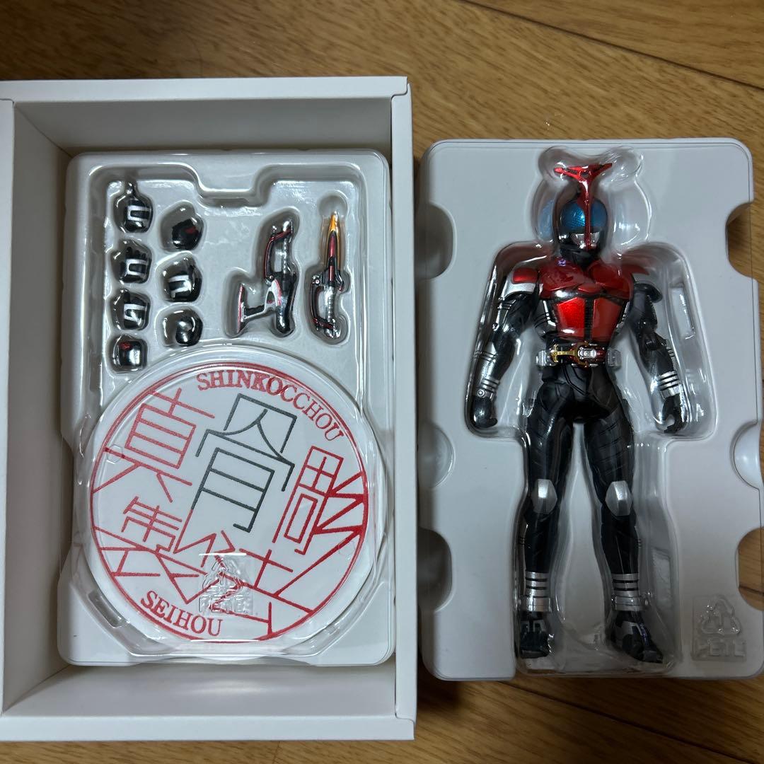 S.H.Figuarts 真骨彫 仮面ライダーカブト 10th