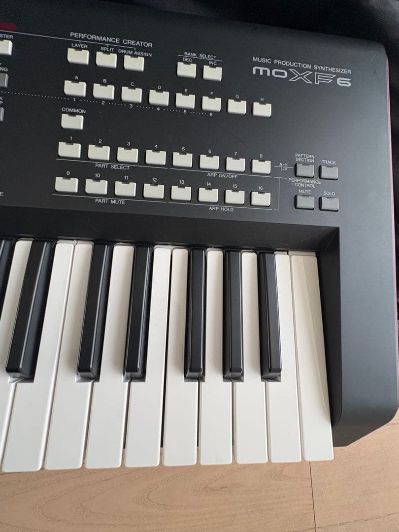 YAMAHA MOXF6 生産完了品 追加1GBモジュール（FL1024M）付き