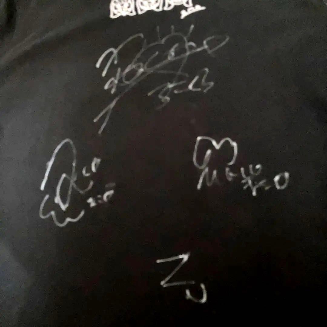 ろこまこあこ　直筆サイン入り　Tシャツ　Mサイズ　黒