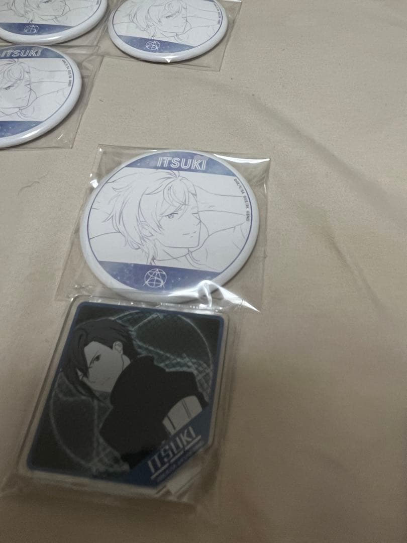 ソードアート・オンライン イツキ SAO CAFE 缶バッジ アクリルスタンド