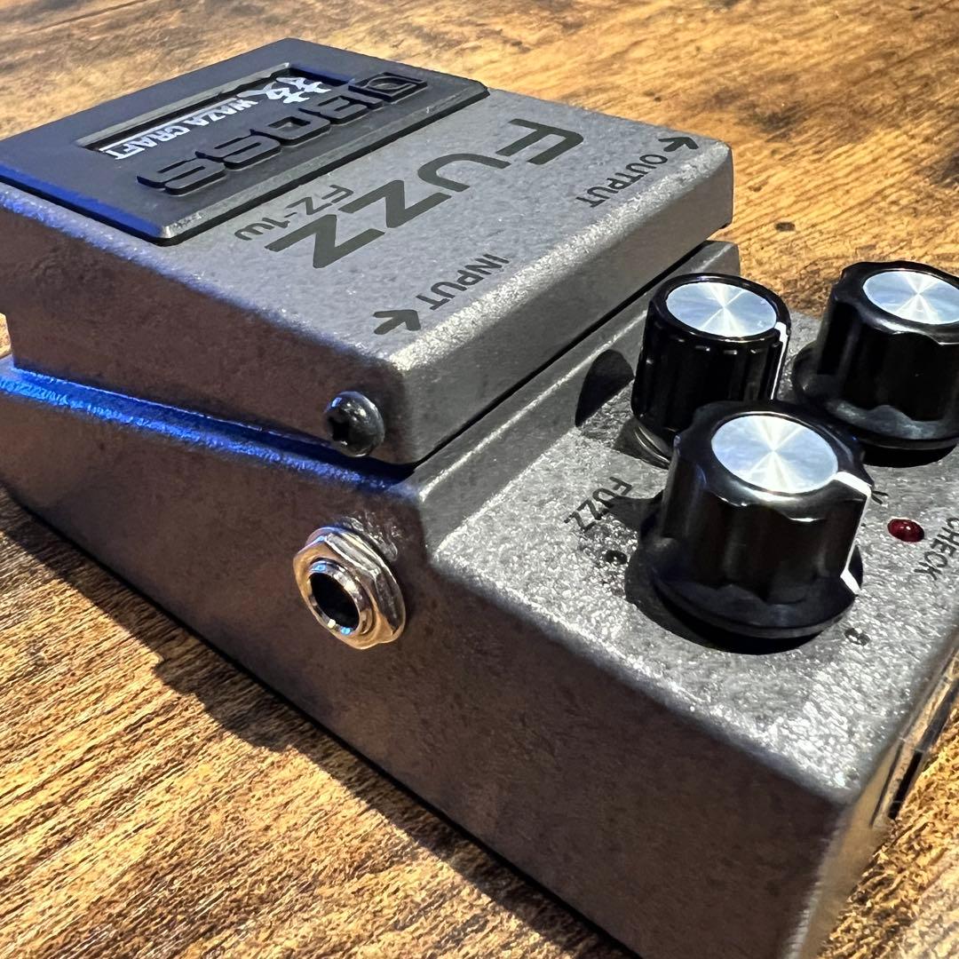 BOSS FZ-1W Fuzz 技 WAZA CRAFT