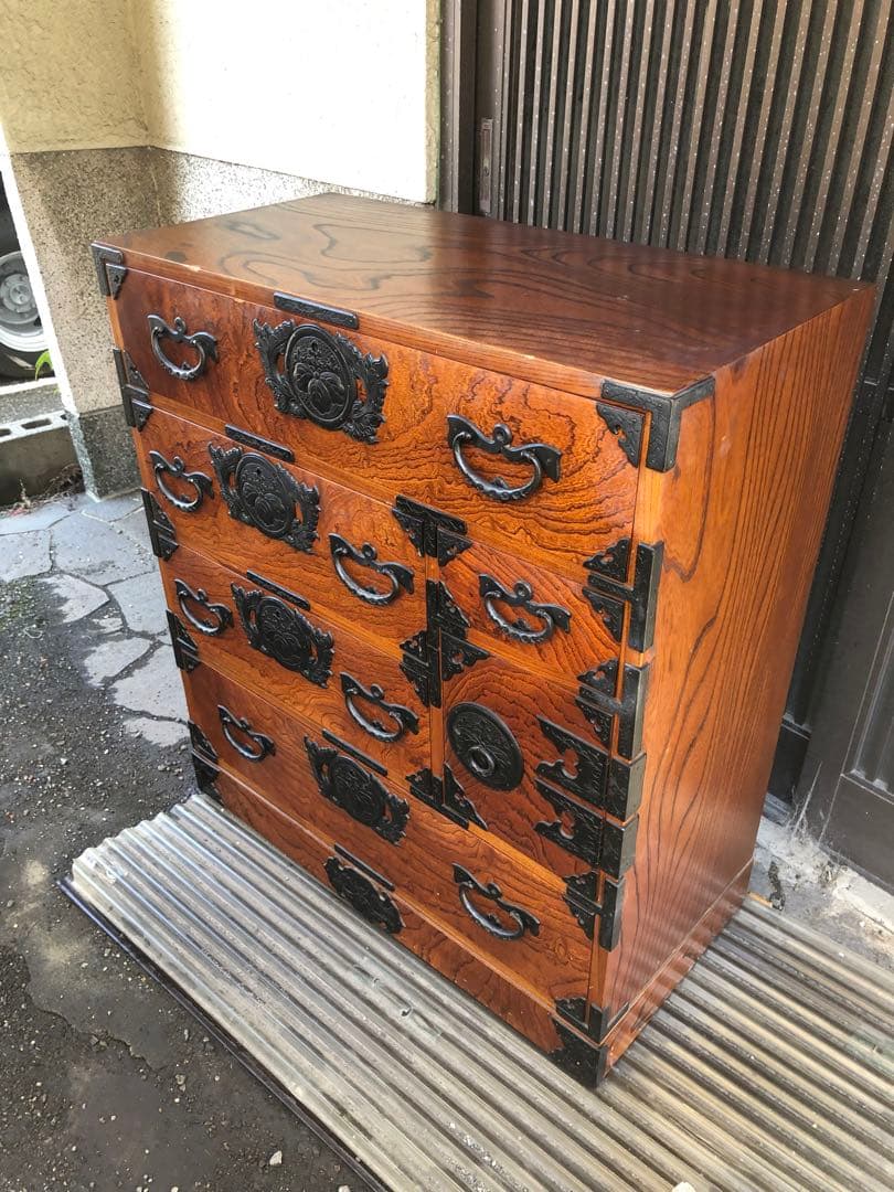 伝統工芸 岩谷堂箪笥 南部鉄器金具 うるし塗装 整理タンス 時代箪笥 チェスト