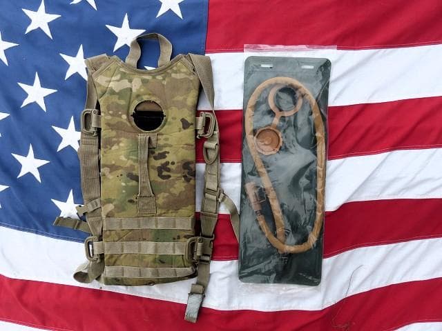 米軍 ハイドレーション システム バッグパック マルチカム 3L OCP　56