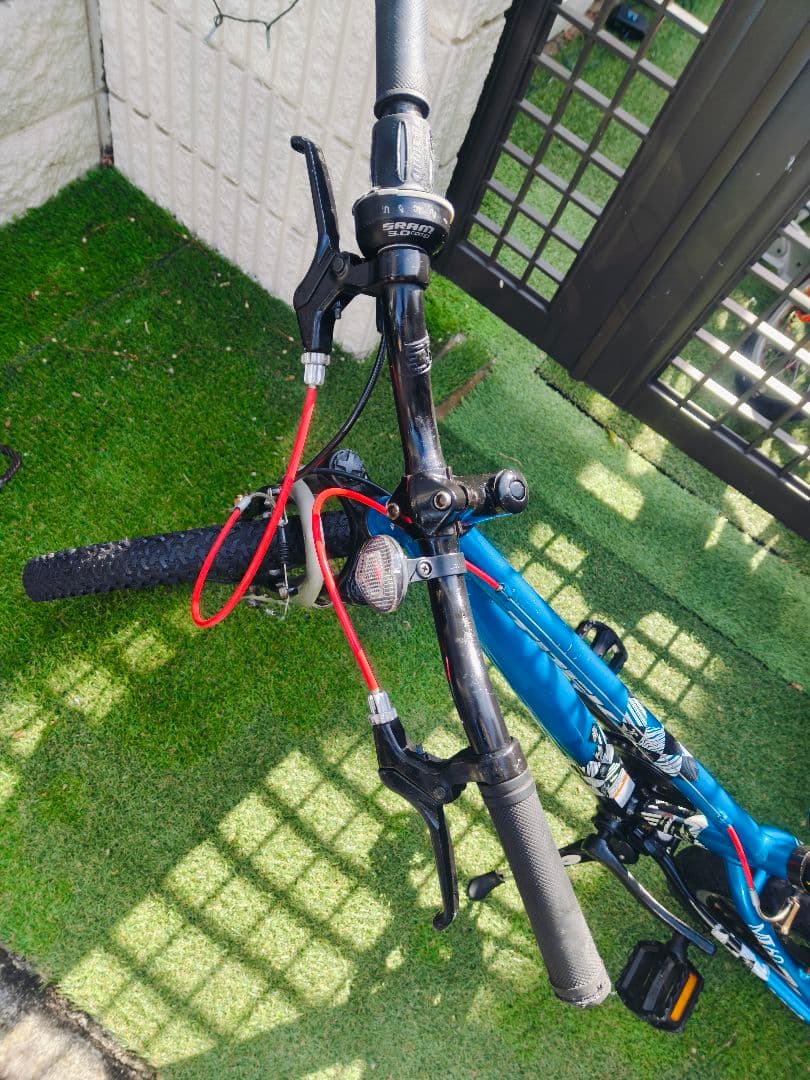 Trek ジュニアバイク 20インチ 青
