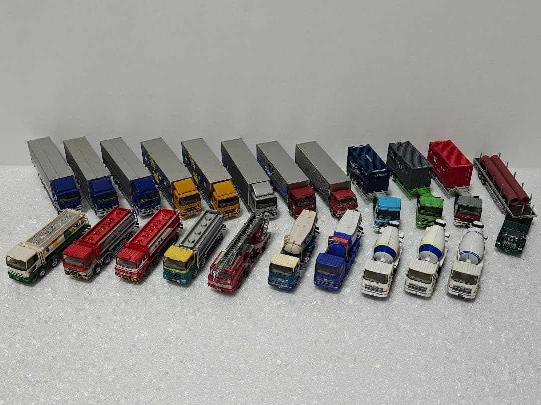 22台セットTOMYTECトラック・トレーラーコレクション他 ケース付