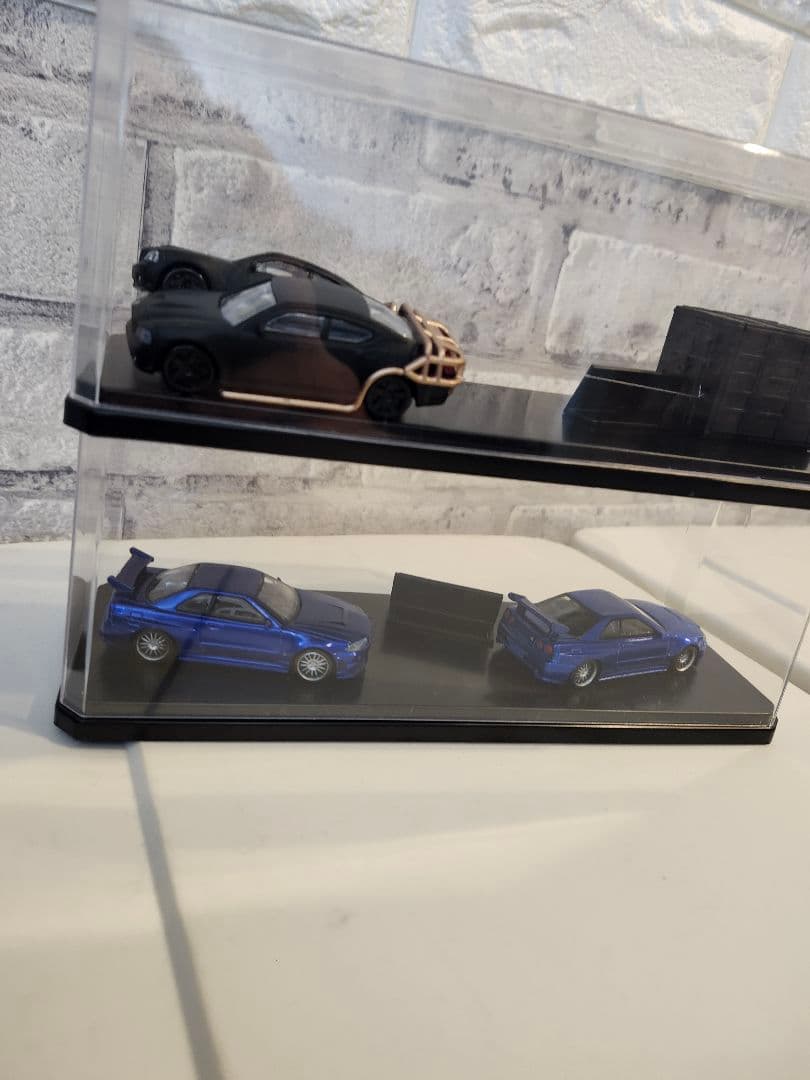 ミニカーセット 4台 収納ケース付き