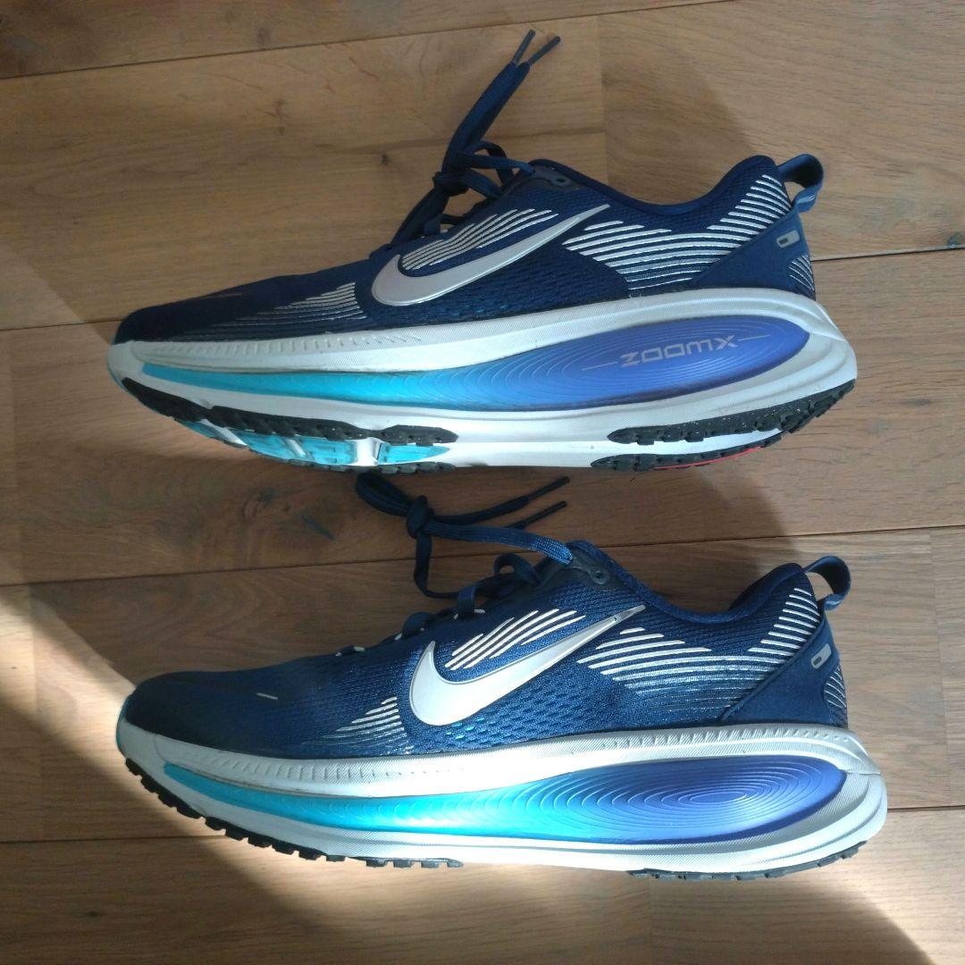 NIKE ランニングシューズ　ボメロ18 27.0cm ロイヤルブルー
