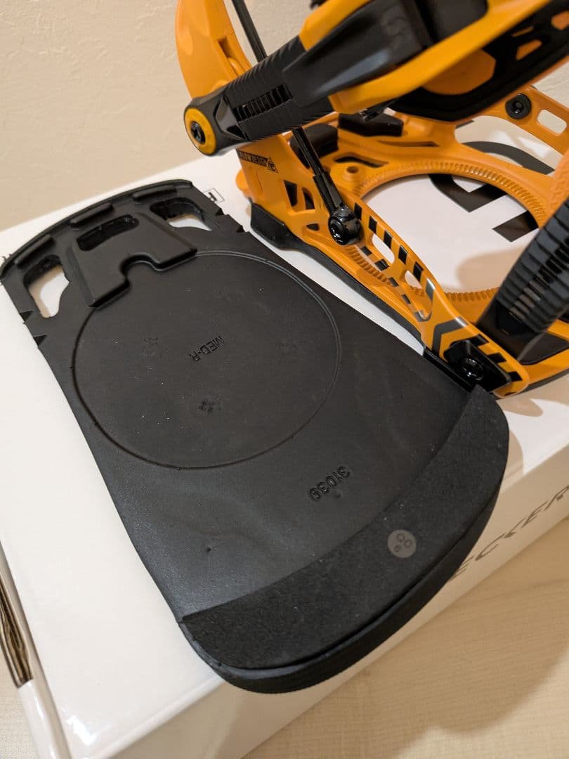 【超美品】Nidecker Flow NX2 FUSION Mango M