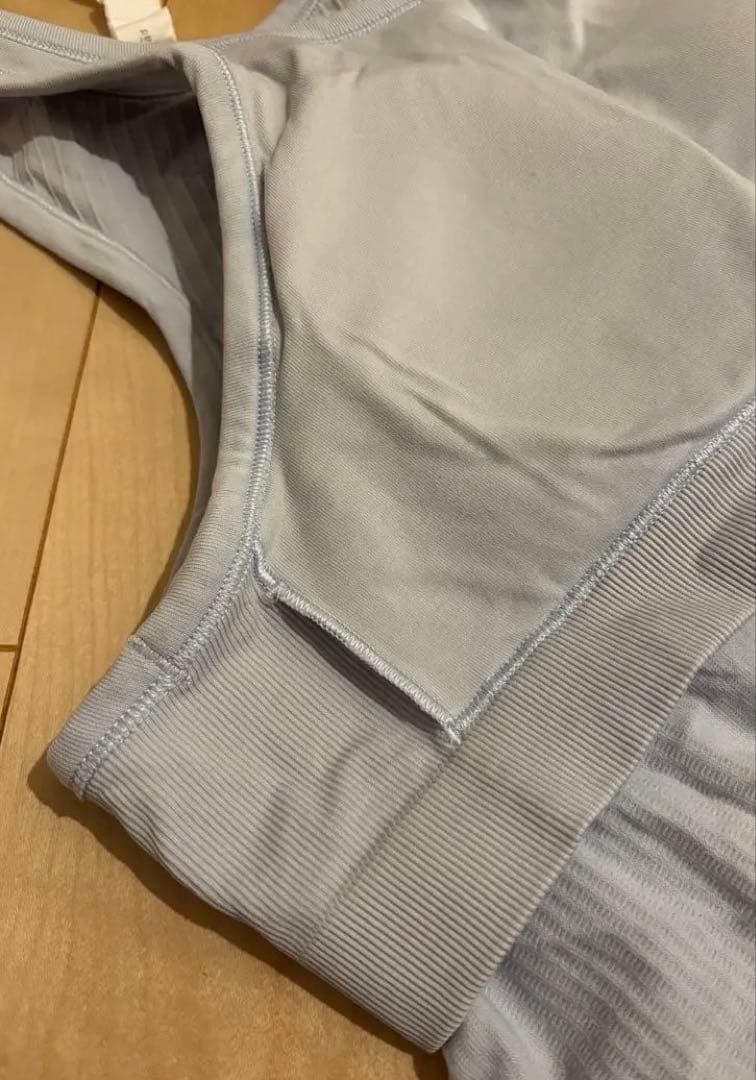 Lululemon 水色 ヨガウェア S