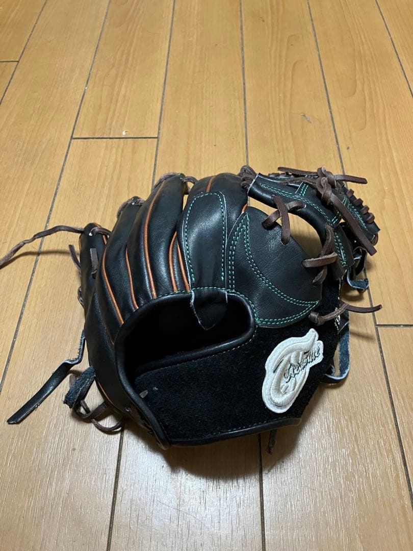 【値下げ中　2/27まで】トレジャー　グラブ　オーダー　軟式用　内野用