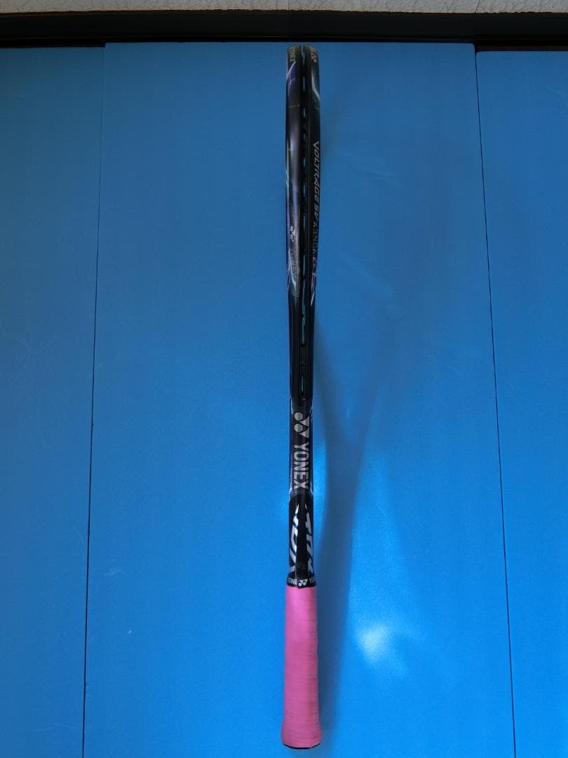 【美品】 ヨネックス ボルトレイジ　5V（サイバーナチュラル・スラッシュ）