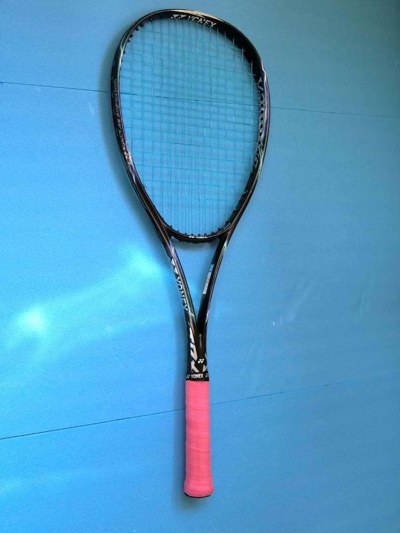【美品】 ヨネックス ボルトレイジ　5V（サイバーナチュラル・スラッシュ）