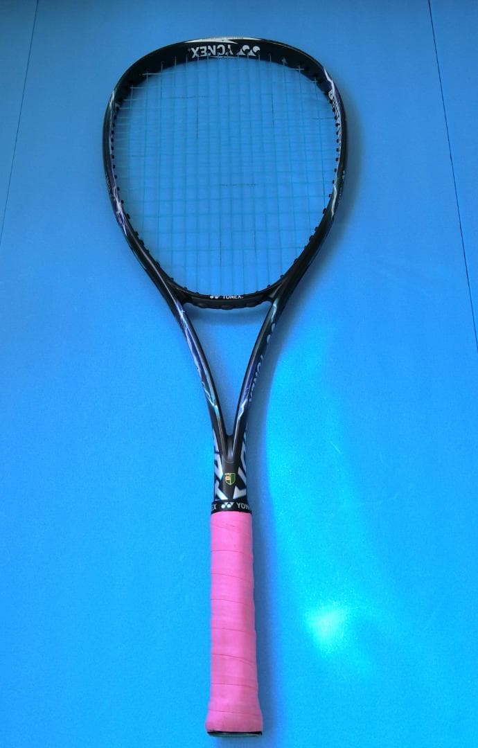 【美品】 ヨネックス ボルトレイジ　5V（サイバーナチュラル・スラッシュ）