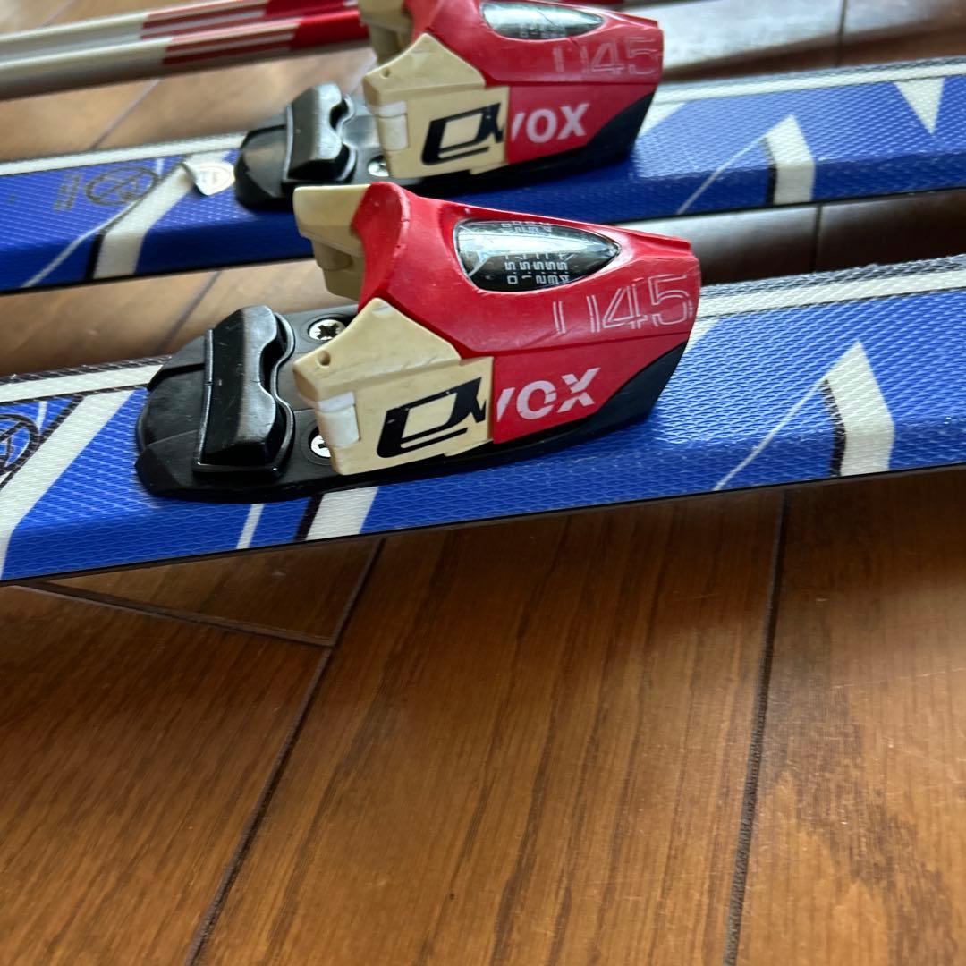Atomicスキー 140cm 青/白 ポール付き