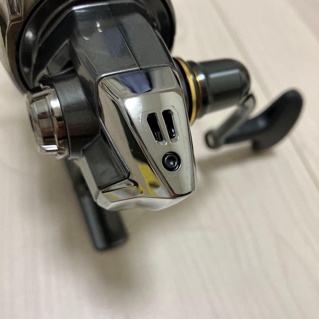 極美品 シマノ 24ツインパワー C3000XG