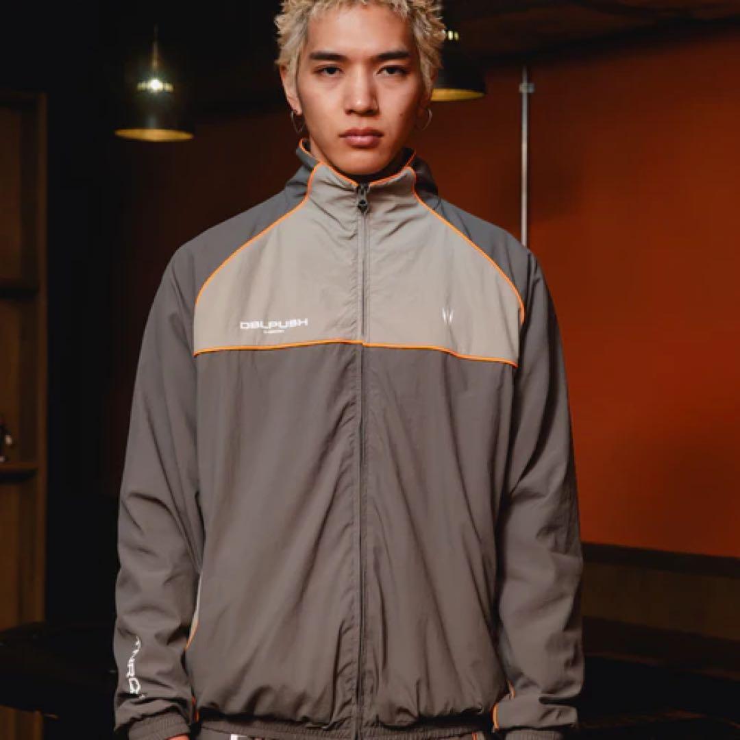 メンズウェア TNRCN NYLON SET UP JACKET KHAKI RUFFLOG
