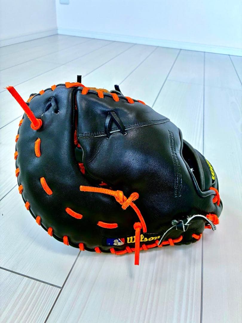 Wilson A2000 ファーストミット　ジャイアンツカラー
