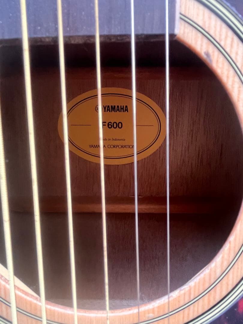 yamaha アコースティック　ギター F600