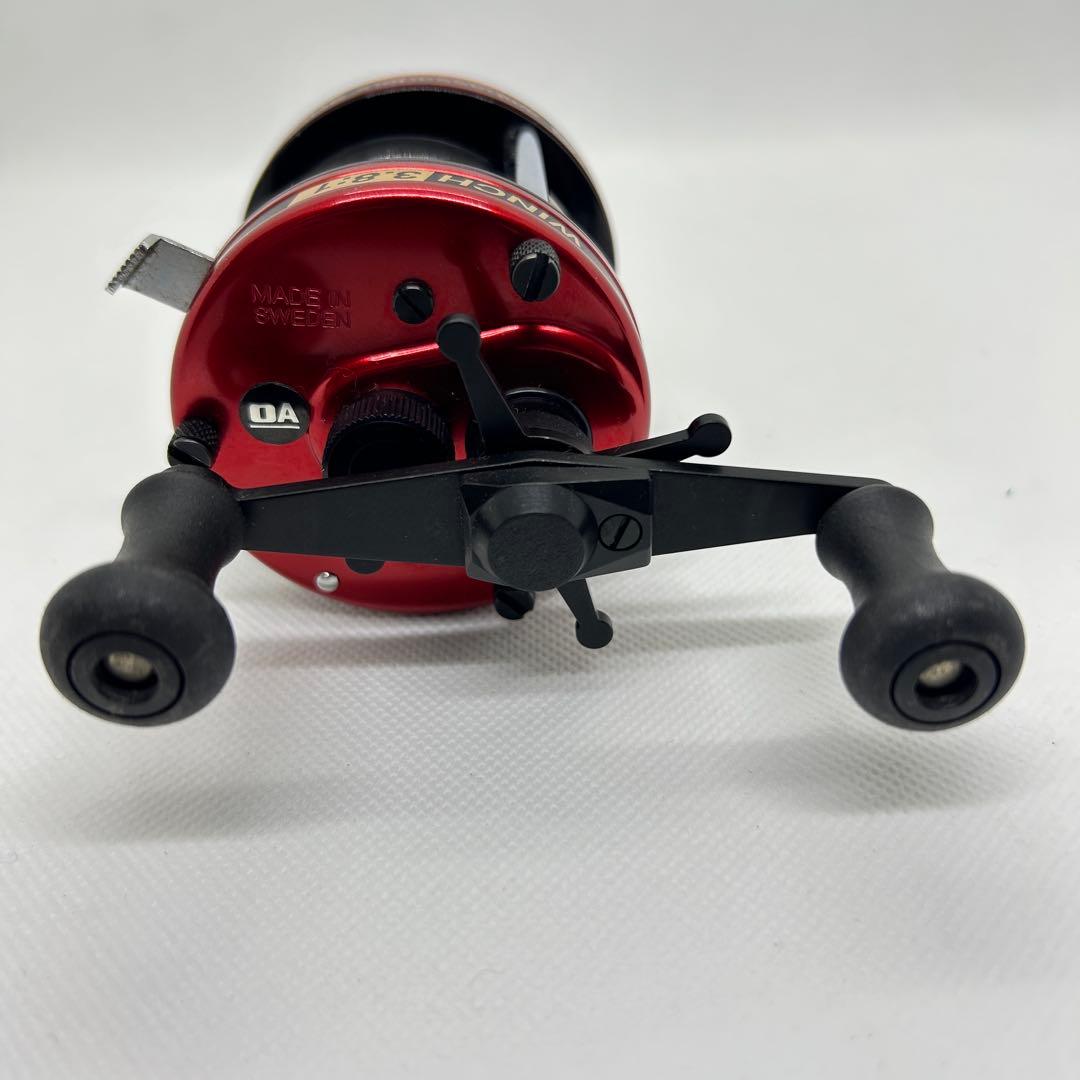 【良品】アブガルシア アンバサダー 5000 WINCH 3.8:1 両軸リール