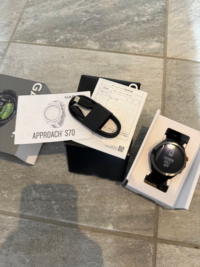 新品-未使用 GARMIN APPROACH S70 GPSゴルフウォッチ