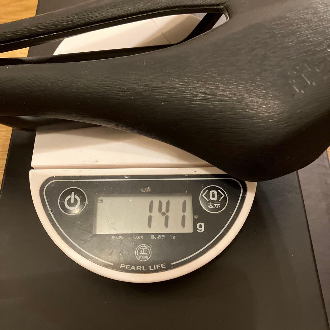 fizik VENTO ARGO 00 150mmカーボン サドル