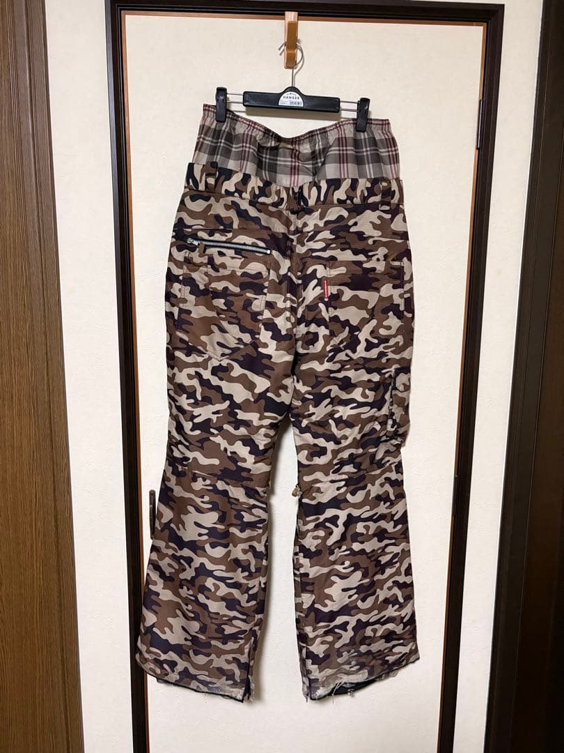 AHAHOGEAR CO. 迷彩スノーボードパンツ　サイズXL