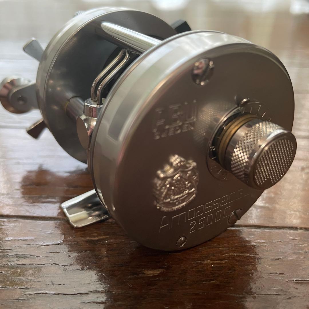 【美品】ABU GARCIA アンバサダー2500C