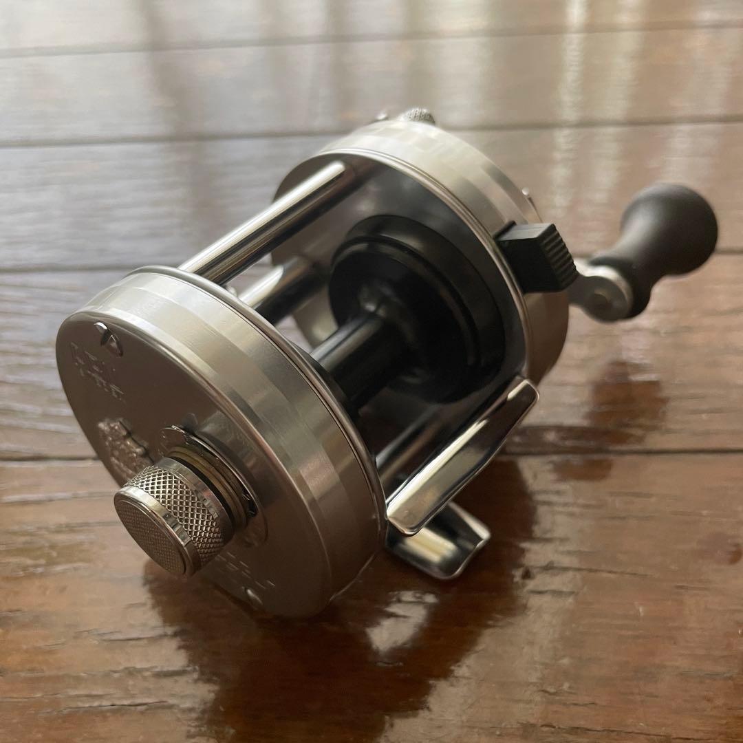 【美品】ABU GARCIA アンバサダー2500C