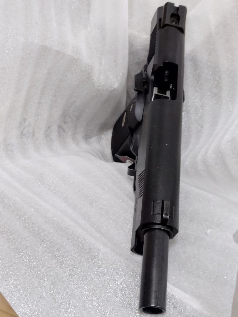 東京マルイ　M E U　PISTOL ピストル　多弾マガジン付属
