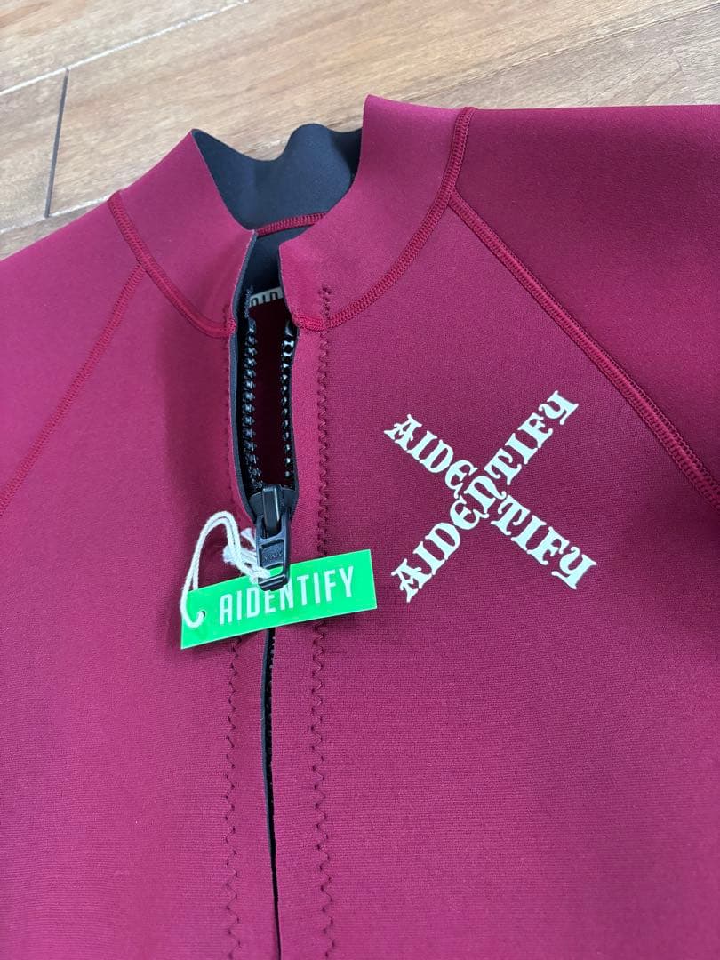 AIDENTIFY 長袖タッパー