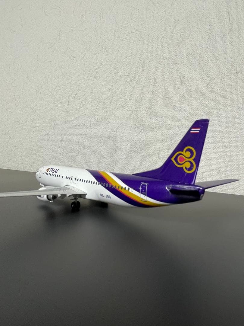 THAI 航空Boeing 737-407
