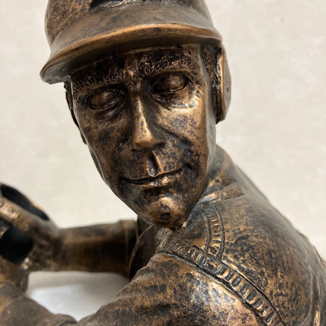Detroit tigers ブロンズ像　置物