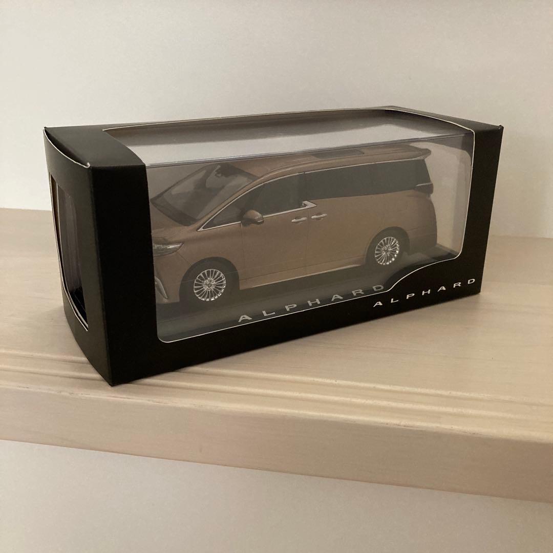 トヨタ ALPHARD