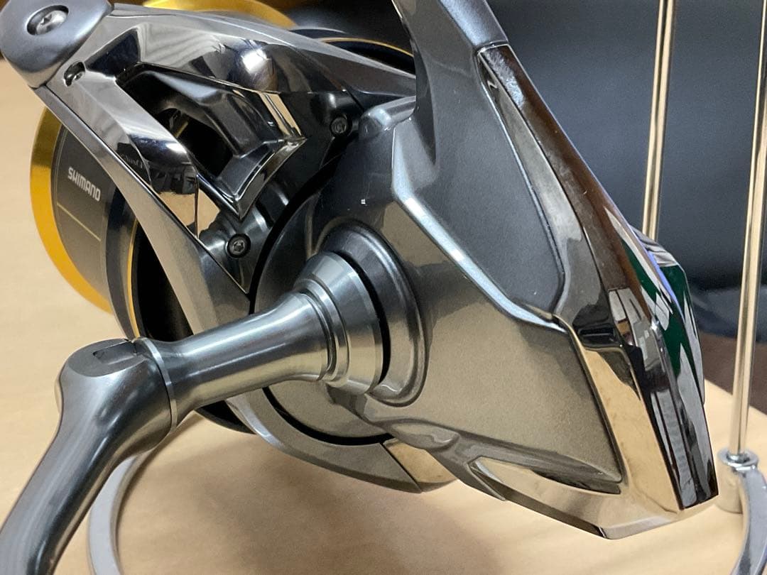 SHIMANO ２４’フリーゲンSD　本品未使用に近い