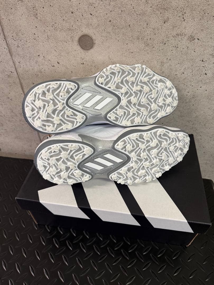 adidas BOOST ゴルフシューズ ホワイト