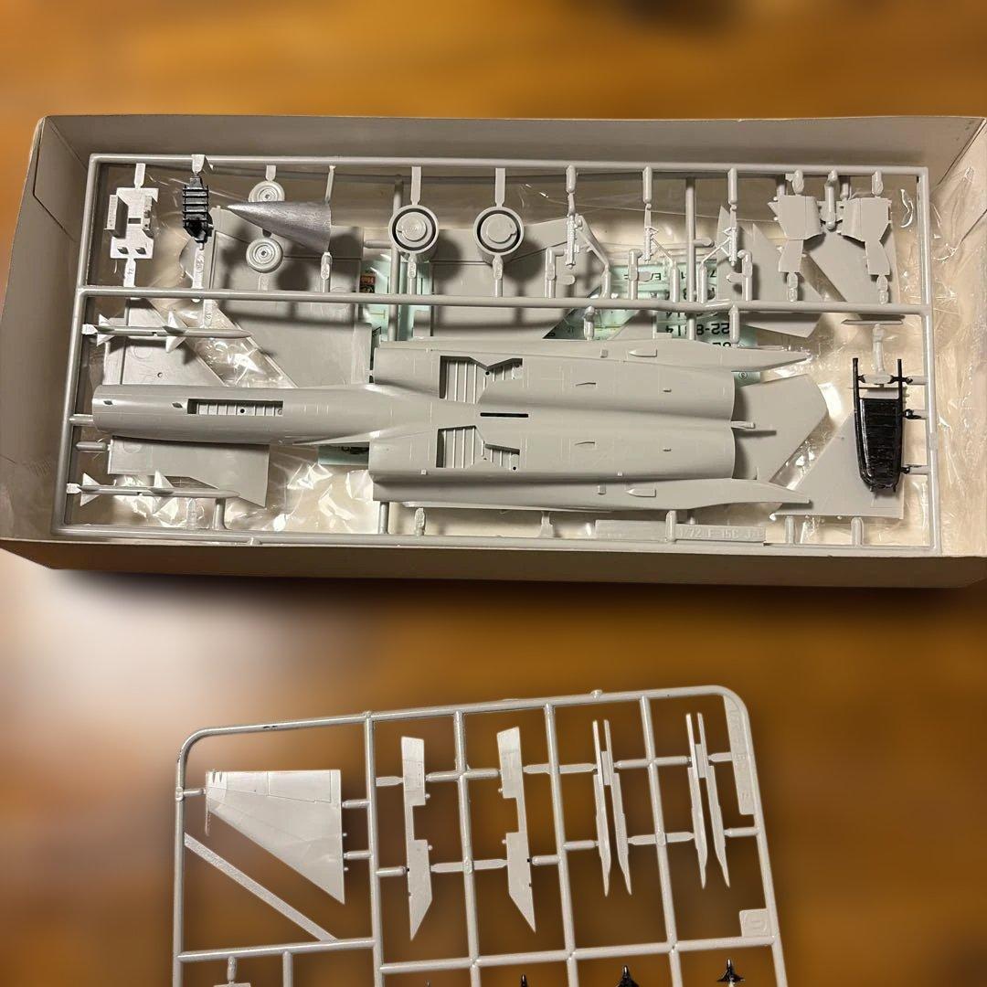 Hobby kits F-15J EAGLE 1/72 キット 02708