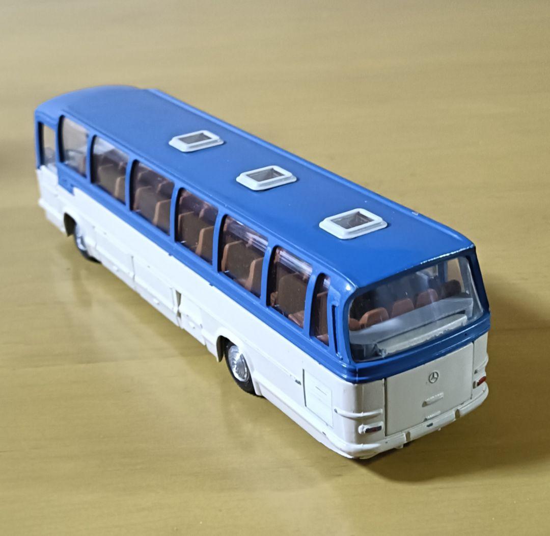 Mercedes-Benz O302 バス (KiRK デンマーク)