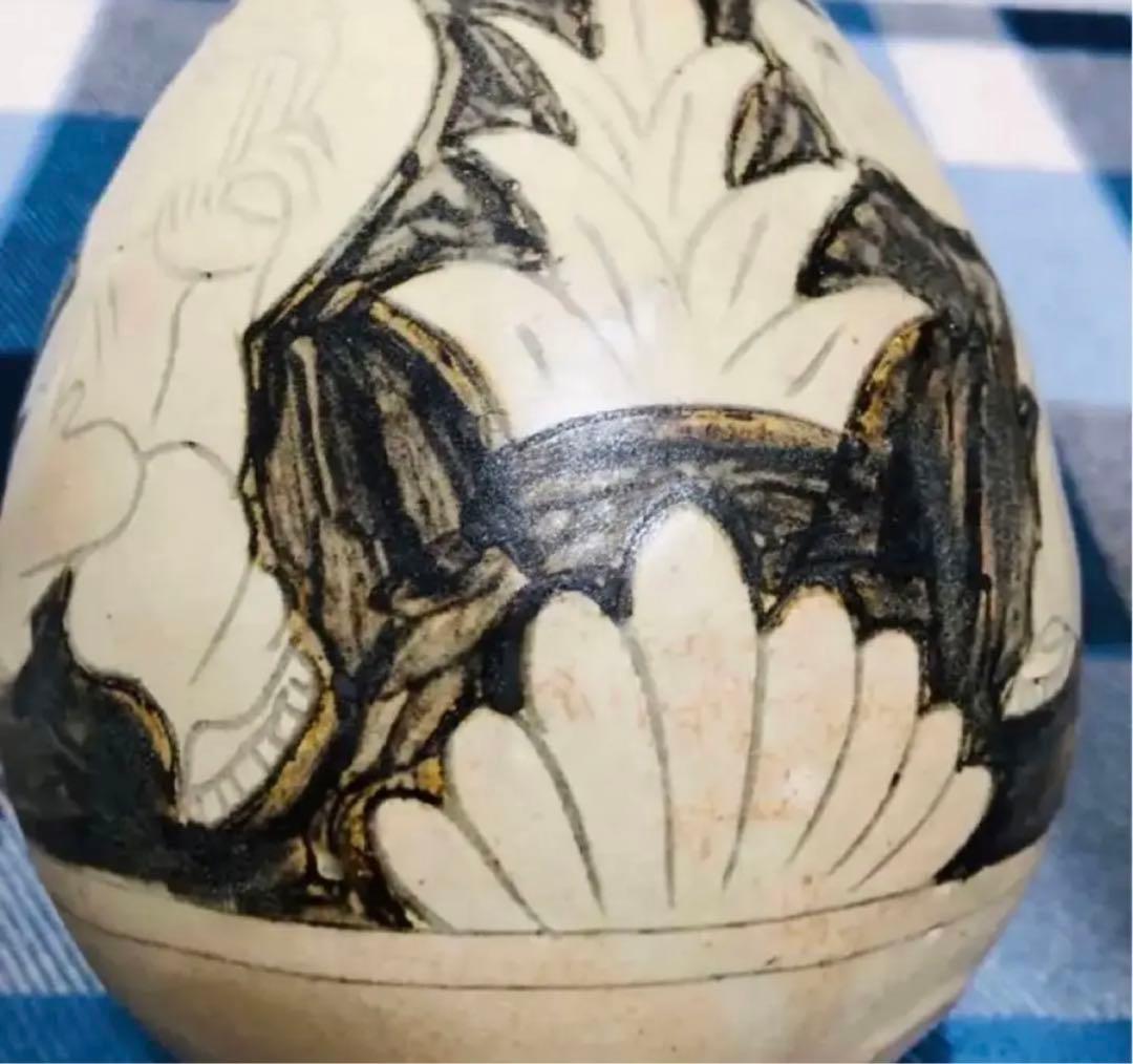 中国 骨董品 旧家蔵出し 磁州窯 鉄絵 刻划 唐童子文 瓶