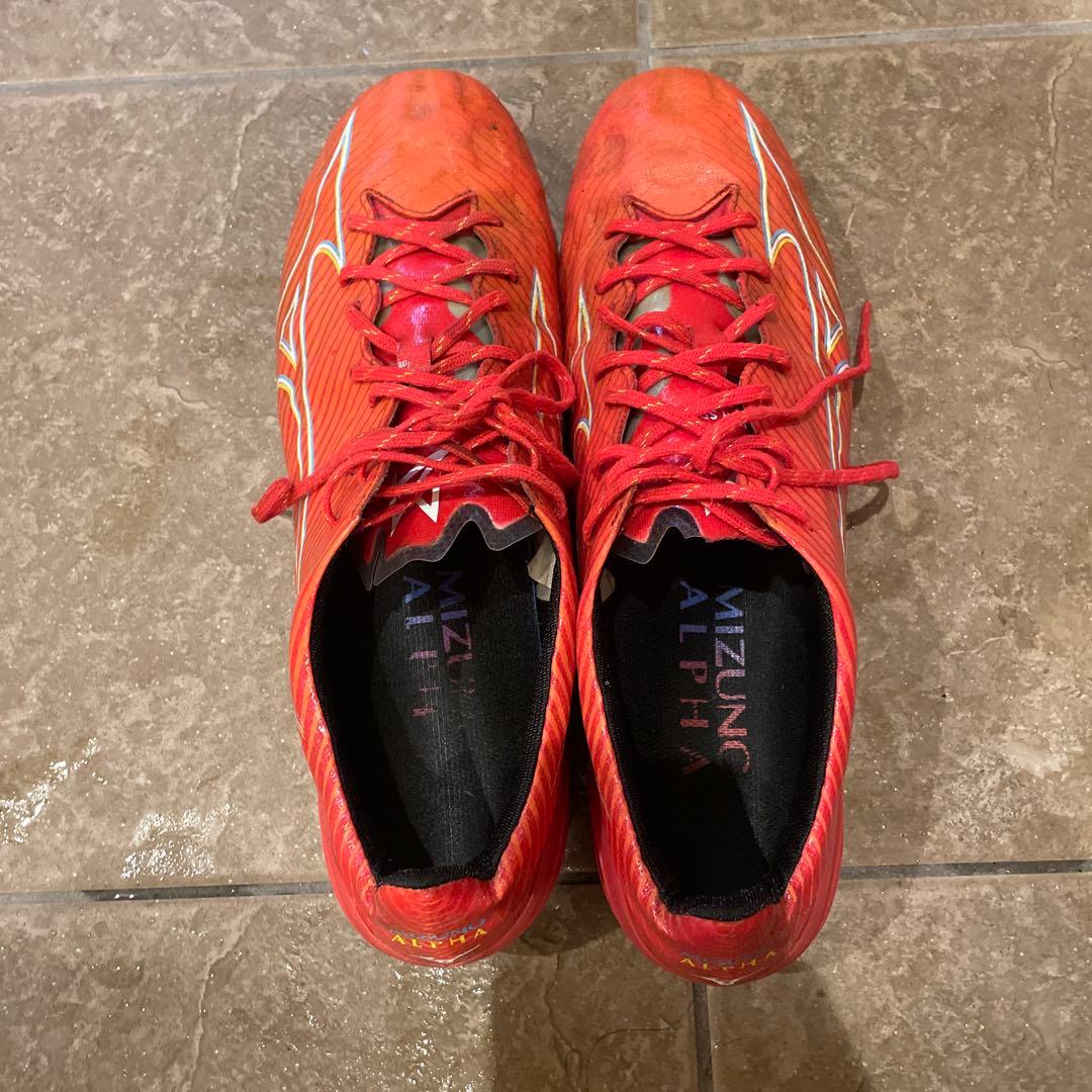 Mizuno Alpha サッカースパイクJapan 10000¥ スタート