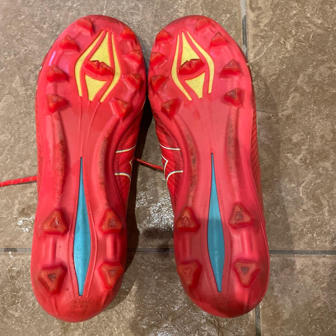 Mizuno Alpha サッカースパイクJapan 10000¥ スタート