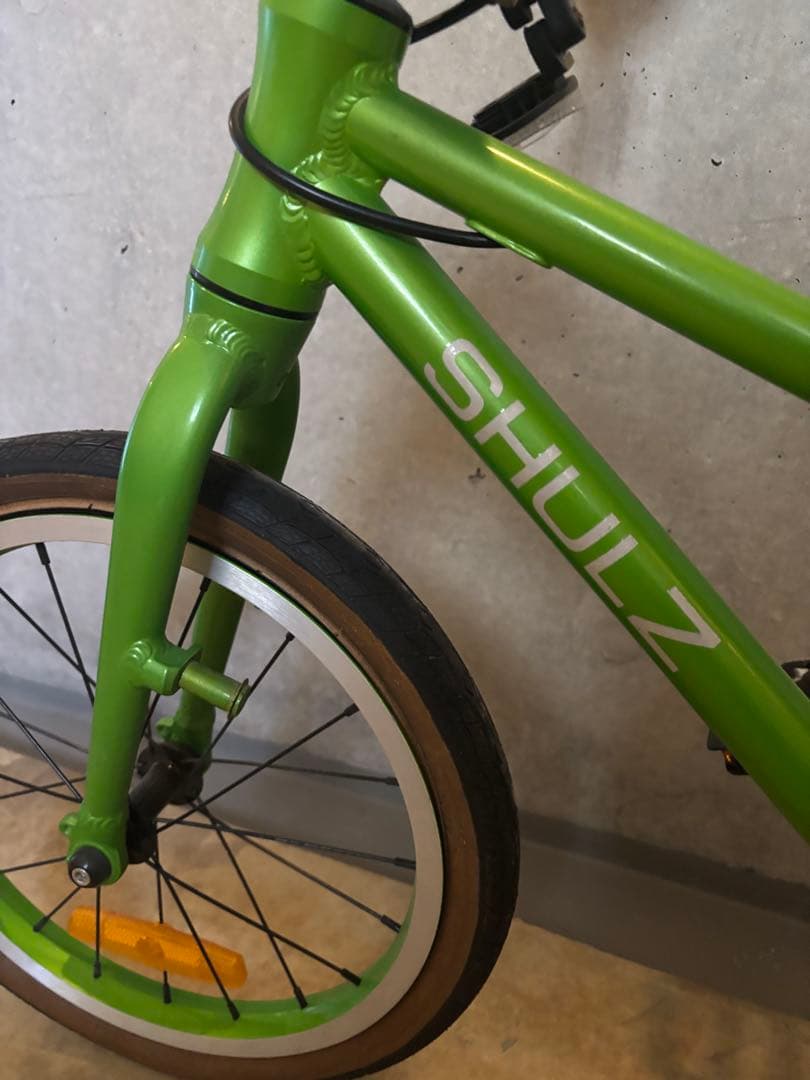 SHULZ 「シュルツ」 子供用自転車 緑色 小型