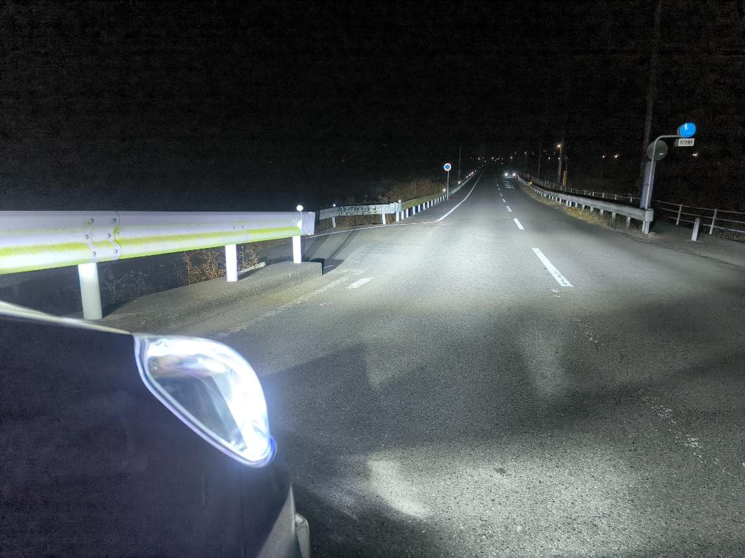 18LED　宇宙一明るいLEDバルブ　T10プレゼント　暗ければ返金　D2D4