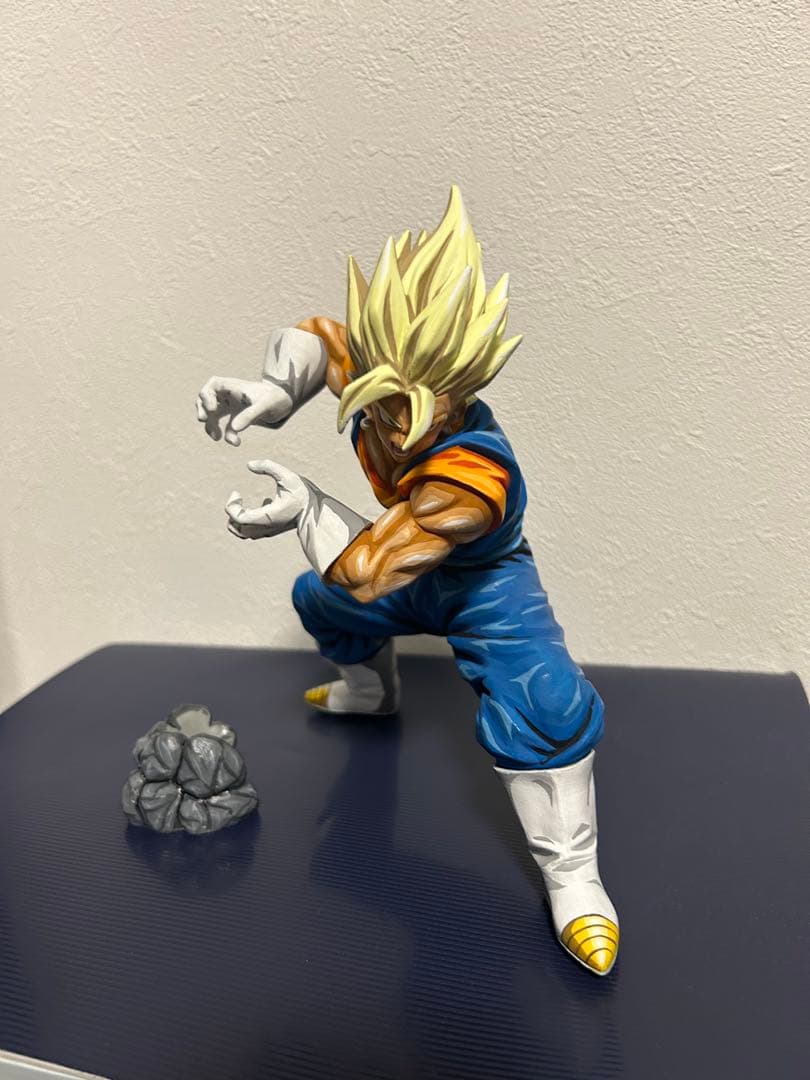 ドラゴンボール フィギュア リペイント 超サイヤ人 ベジット 2次元彩色