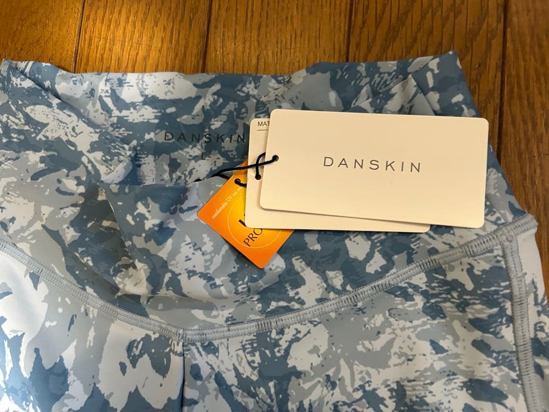 DANSKIN ヨガウェア M ブルー系迷彩柄