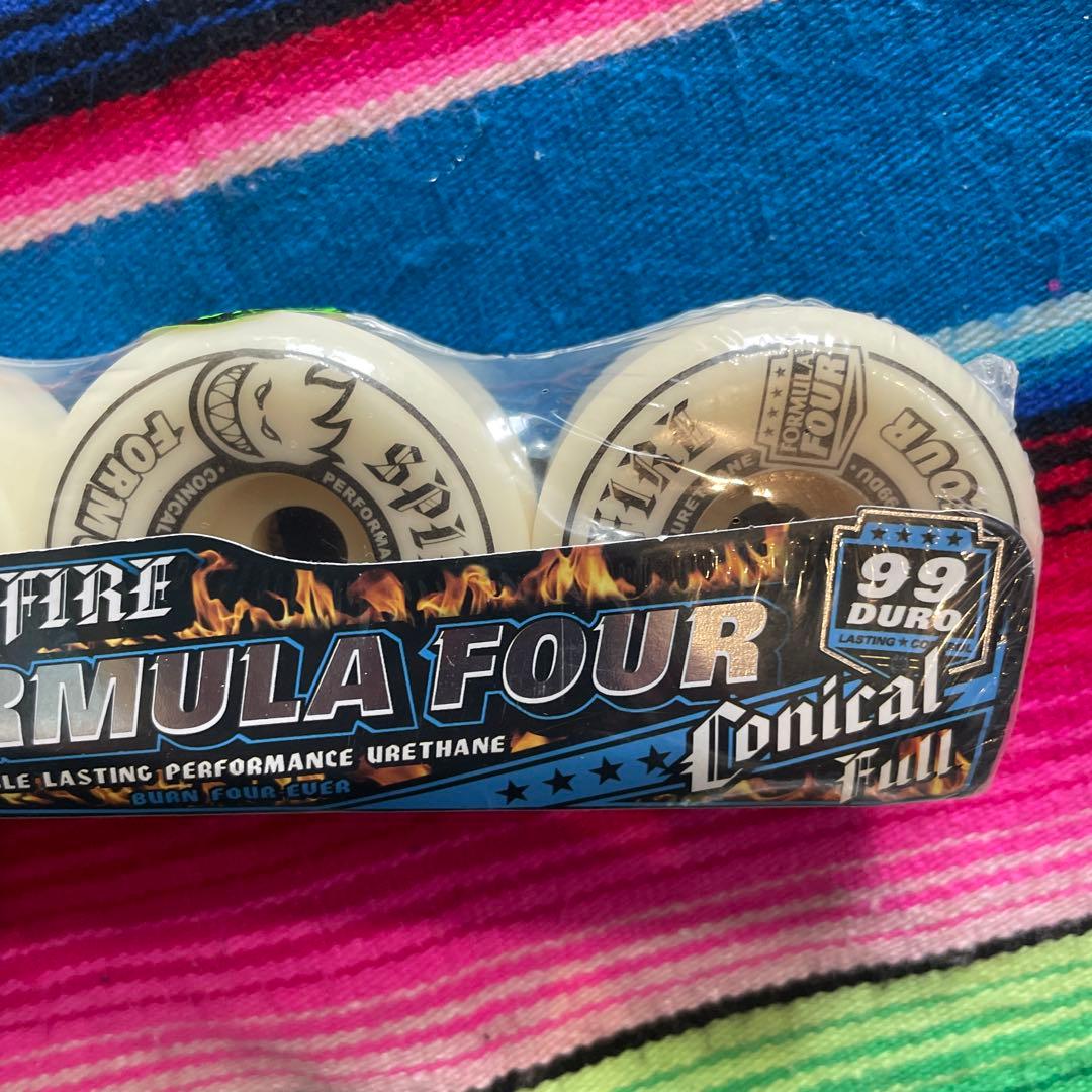 SPITFIRE FORMULA FOUR 58mm99 DURO ウィール