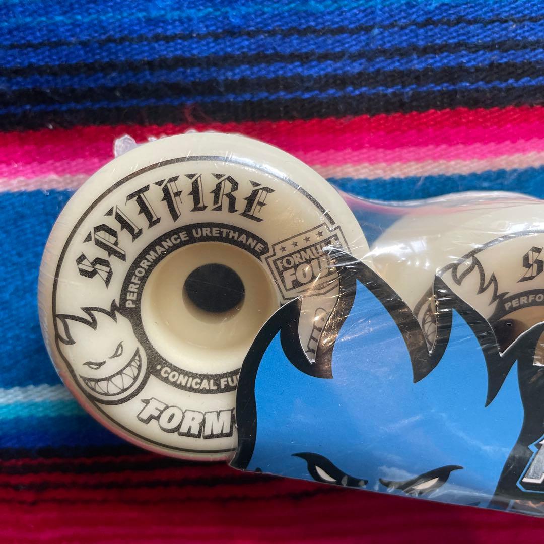 SPITFIRE FORMULA FOUR 58mm99 DURO ウィール