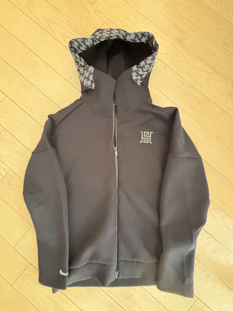 【あゆみ】　レザレクション×瀬戸晴加　ダブルジップフーディ　Lサイズ