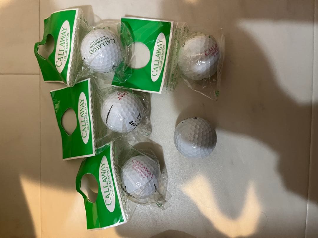 Callaway ツアー系キャディバッグ＋ゴルフボール+小物