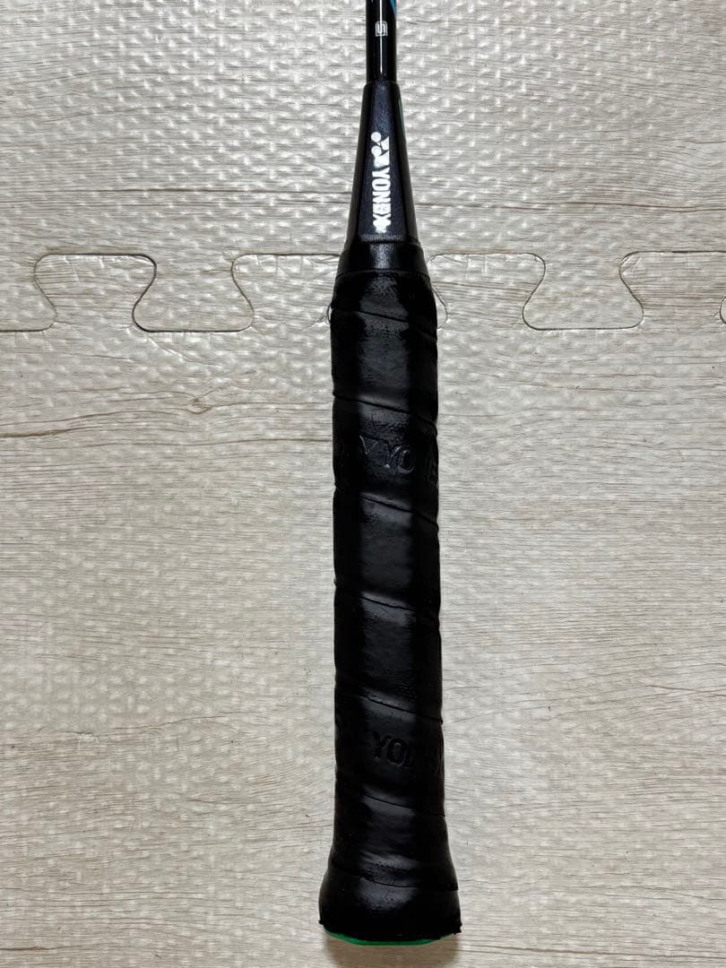 【美品】ヨネックス　ナノスピード77　バトミントン ラケット　YONEX